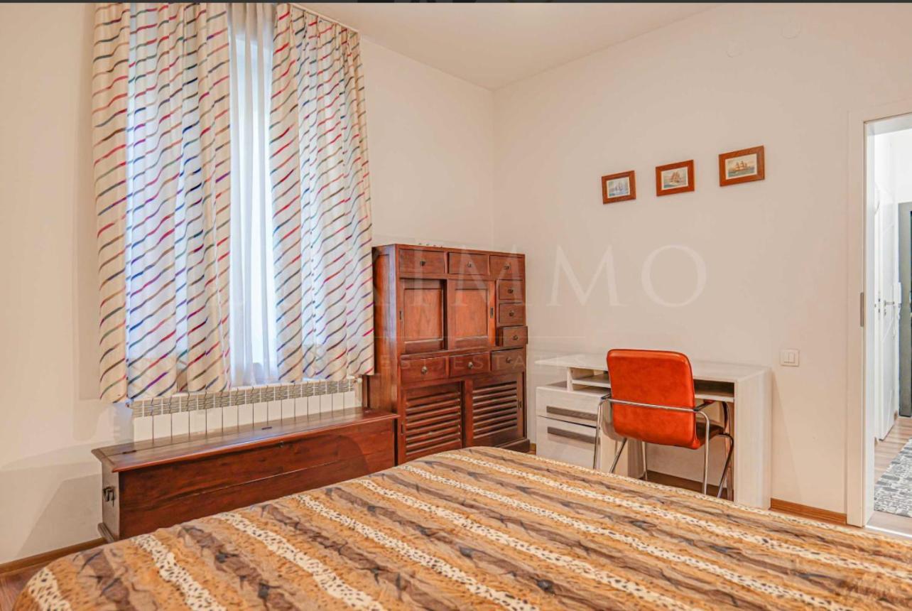 A Lovely 2 Bedroom Apartment In The Heart Of Sofía Exterior foto